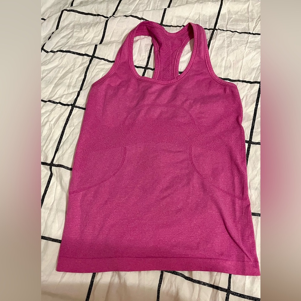 lululemon tank